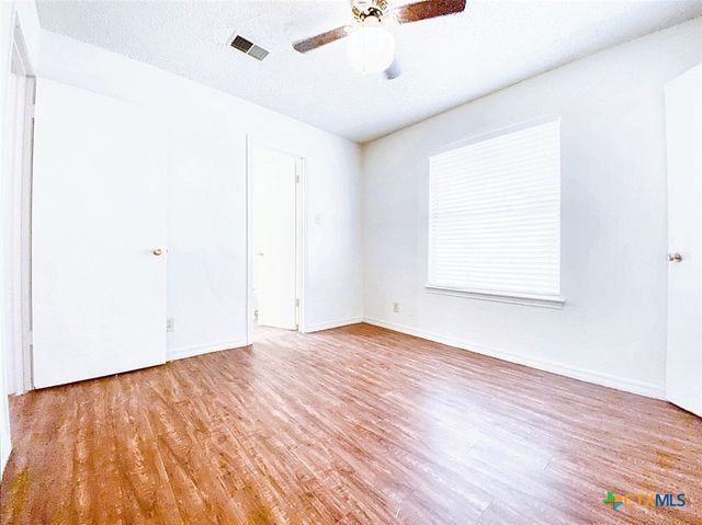 106 Hughson Court, San Marcos, TX 78666