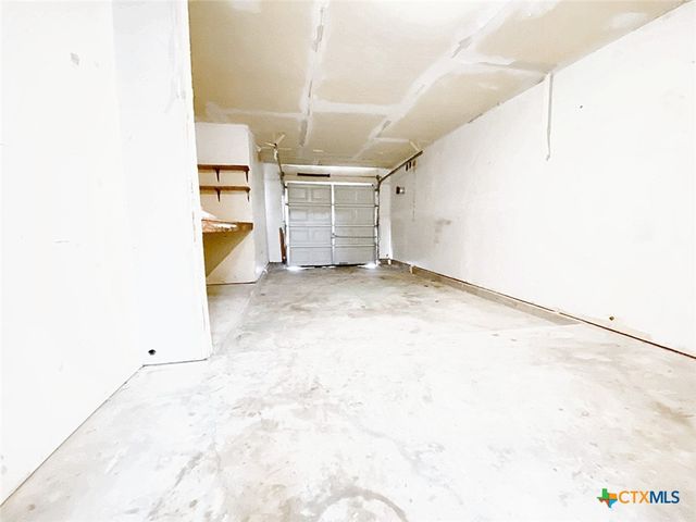 106 Hughson Court, San Marcos, TX 78666