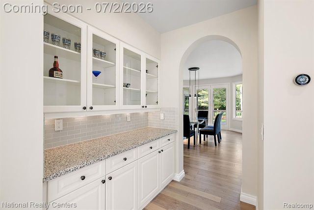 30055 Forest Drive, Franklin, MI 48025
