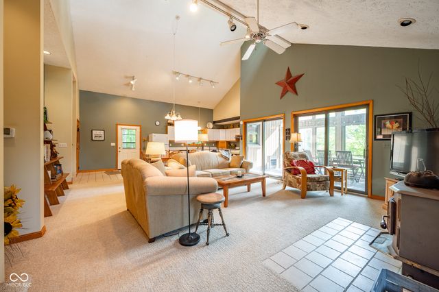 3410 S County Road 800 W, Greencastle, IN 46135