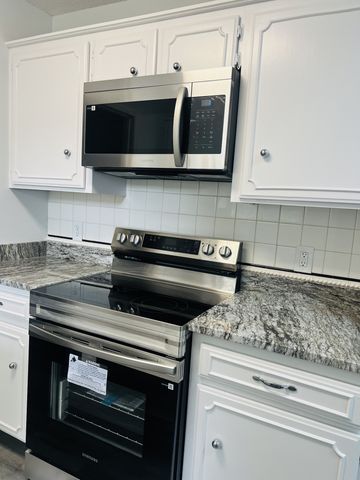 902 Regalwood Ct, Smyrna, TN 37167