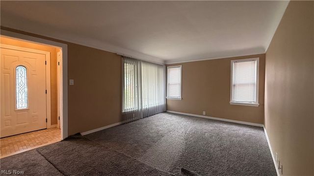 4643 E 90th Street, Garfield Heights, OH 44125