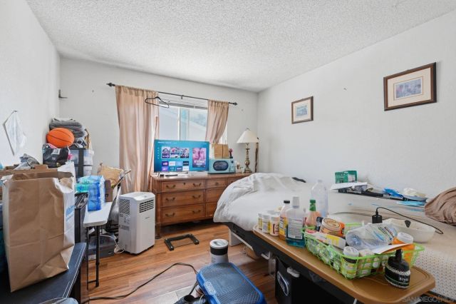 707 Granada, Vista, CA 92083