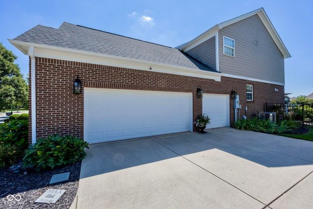 15375 Ackerley Drive, Fishers, IN 46040