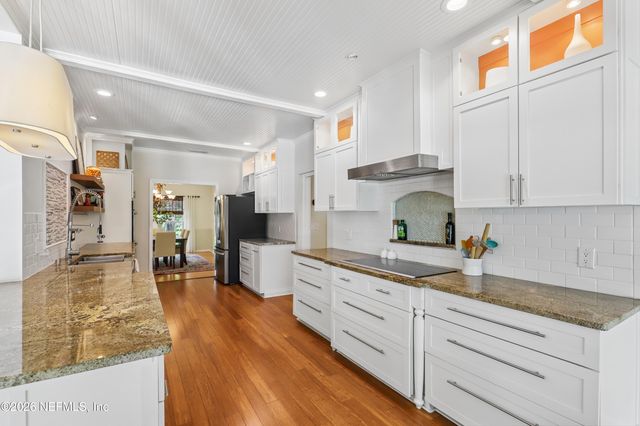2856 RAVINES Road, Middleburg, FL 32068