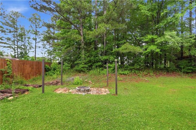 117 E Woodland Manor, Temple, GA 30179