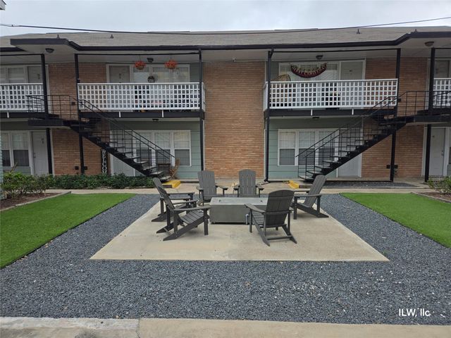 815 Harvard Street 30, Houston, TX 77007