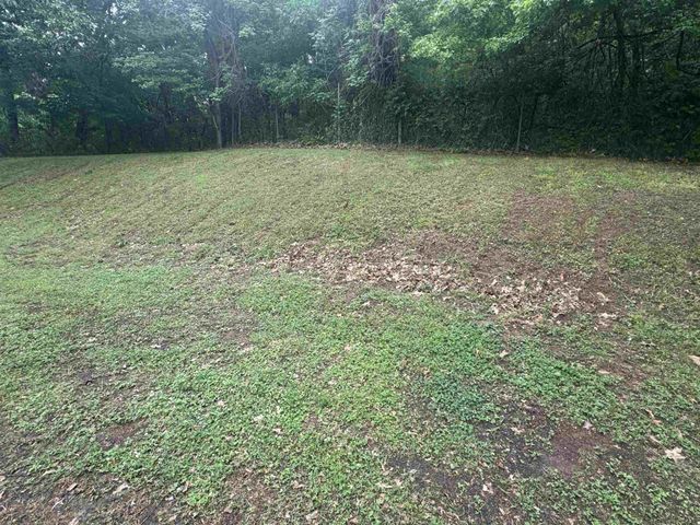 4200 CLYDESDALE DR, Memphis, TN 38109
