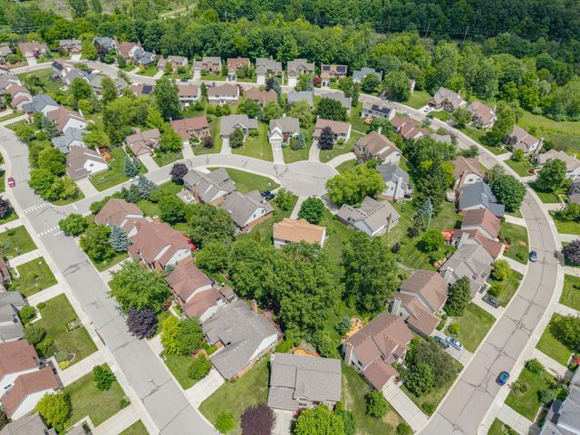 1829 Michelle Court, Ann Arbor, MI 48105