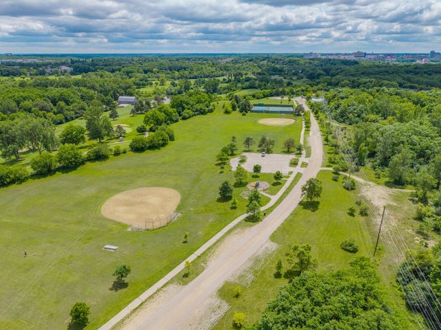 1829 Michelle Court, Ann Arbor, MI 48105