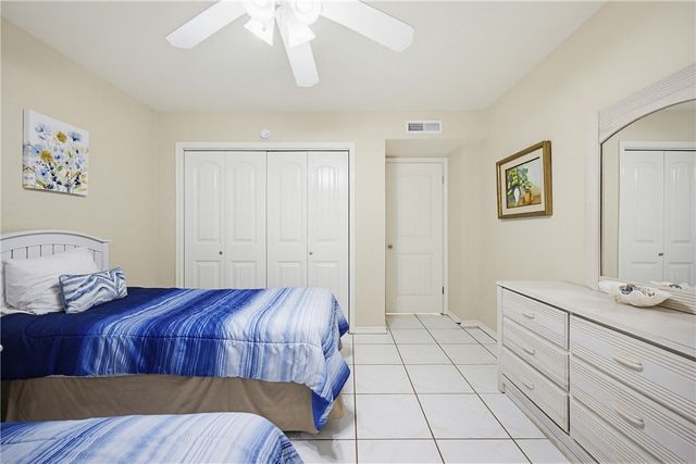 14810 Windward Dr 516, Corpus Christi, TX 78418