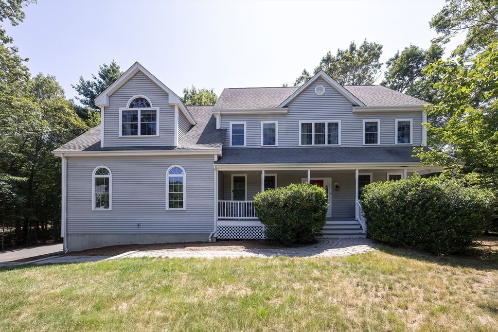 6 Freedom Trail, Medway, MA 02053