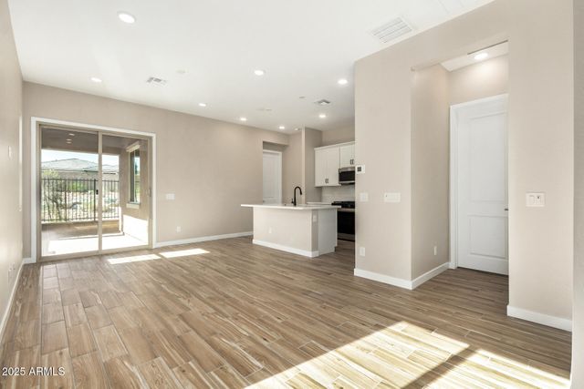 5590 N 205TH Lane, Buckeye, AZ 85396