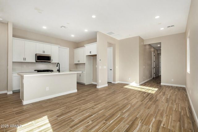 5590 N 205TH Lane, Buckeye, AZ 85396