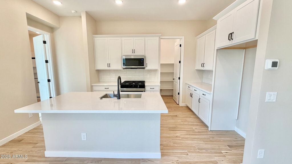 5590 N 205TH Lane, Buckeye, AZ 85396 — photo 4