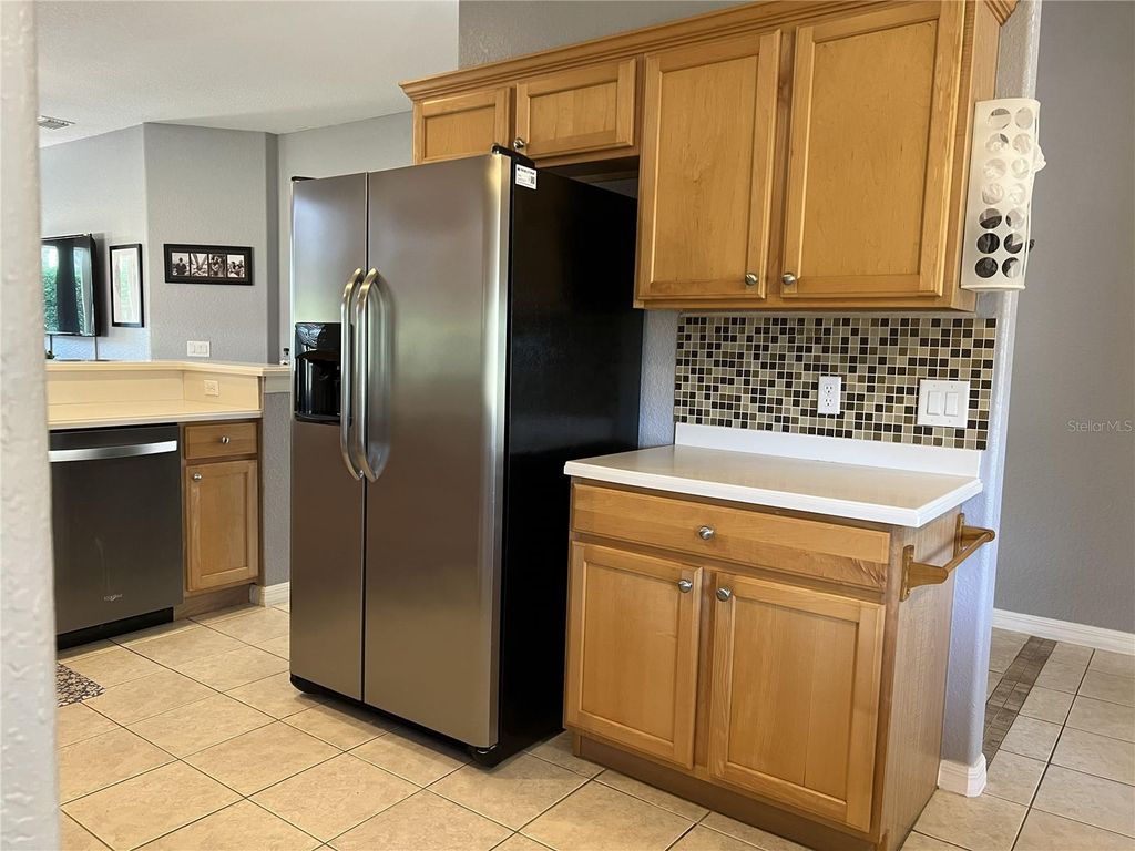 Image 12 of property listing at 7003 CHATUM LIGHT RUN, Bradenton, FL 34212