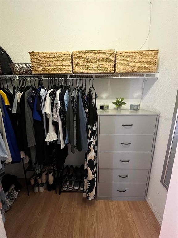 Image 26 of property listing at 7003 CHATUM LIGHT RUN, Bradenton, FL 34212