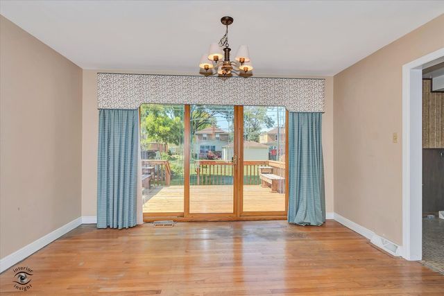 1816 Manchester Avenue, Westchester, IL 60154