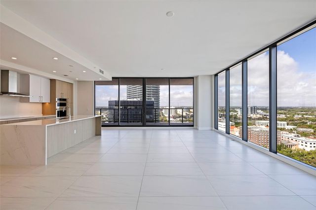 275 1ST AVENUE S 2201, St Petersburg, FL 33701