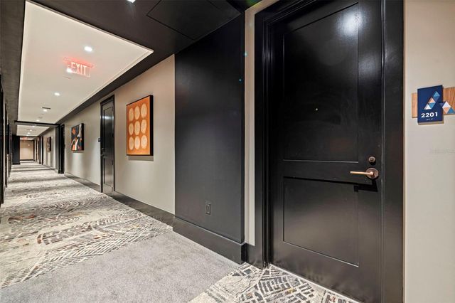 275 1ST AVENUE S 2201, St Petersburg, FL 33701