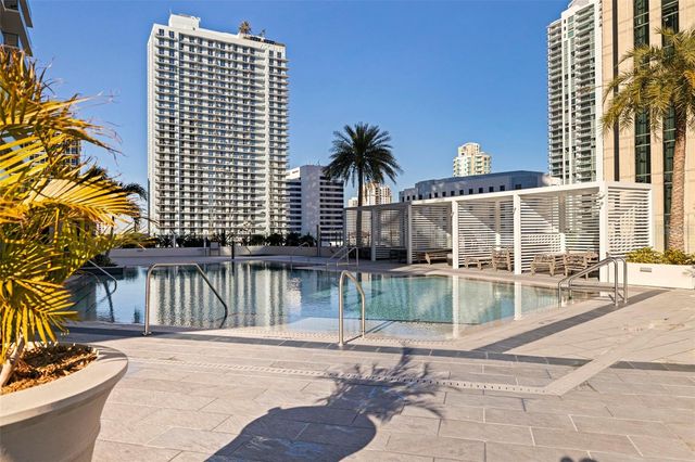 275 1ST AVENUE S 2201, St Petersburg, FL 33701