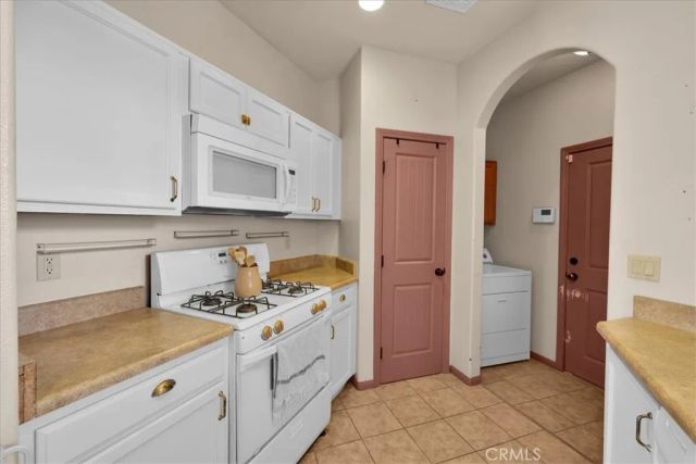 7425 Kellogg Avenue, 29 Palms, CA 92277