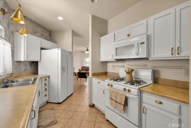 7425 Kellogg Avenue, 29 Palms, CA 92277