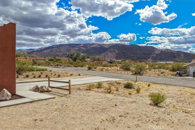 7425 Kellogg Avenue, 29 Palms, CA 92277