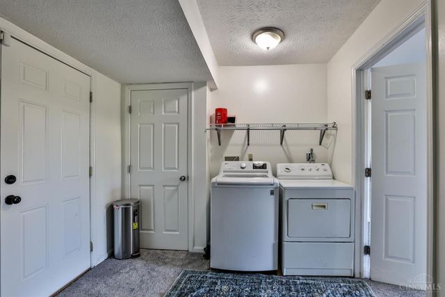 6077 Snowhill Drive, Liberty Twp, OH 45011