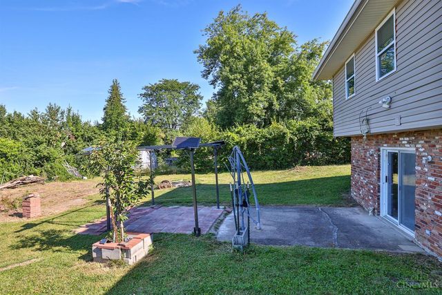 6077 Snowhill Drive, Liberty Twp, OH 45011