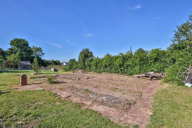 6077 Snowhill Drive, Liberty Twp, OH 45011