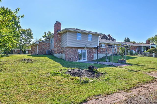 6077 Snowhill Drive, Liberty Twp, OH 45011