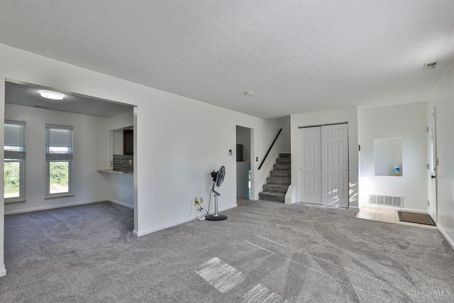 6077 Snowhill Drive, Liberty Twp, OH 45011