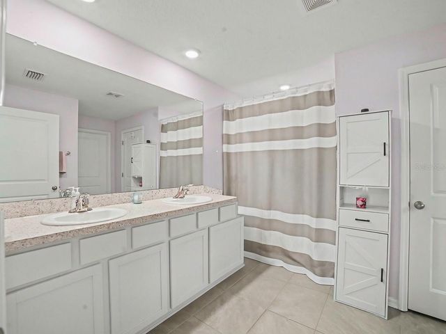 3173 SILVER DATE DRIVE, Wimauma, FL 33598