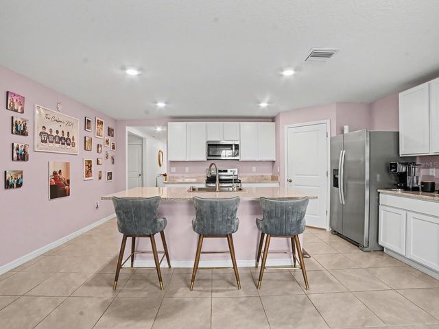 3173 SILVER DATE DRIVE, Wimauma, FL 33598