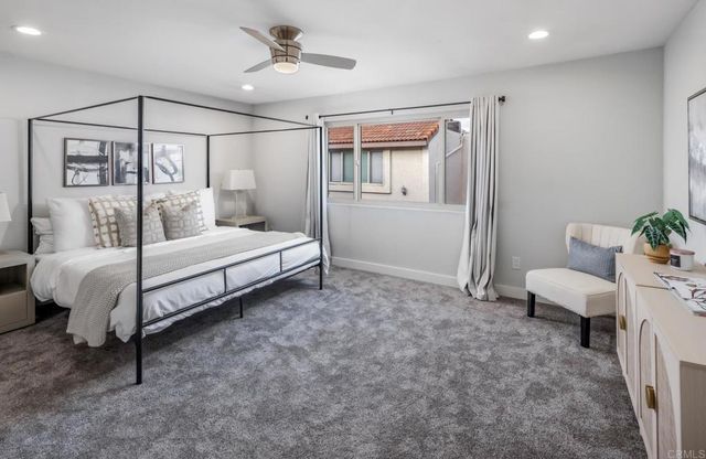7525 Jerez Court F, Carlsbad, CA 92009