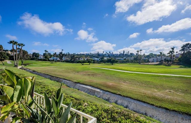 7525 Jerez Court F, Carlsbad, CA 92009