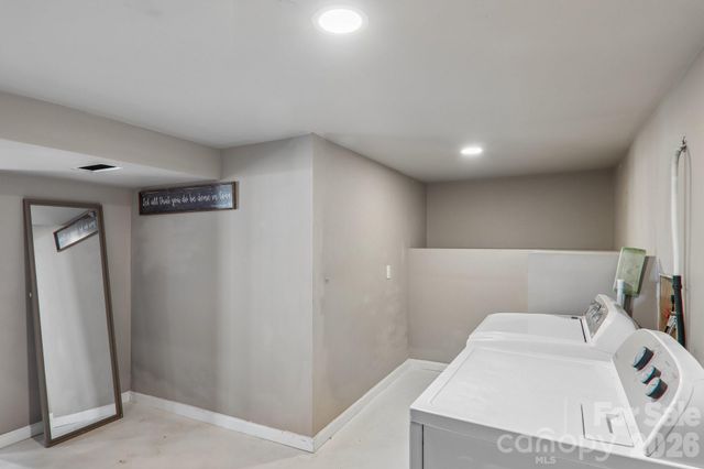 120 Caring Place Loop, Clyde, NC 28721