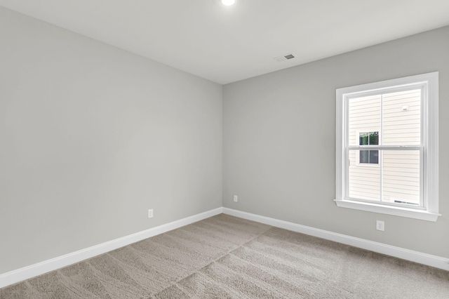 749 Maynard Lane, Summerville, SC 29486