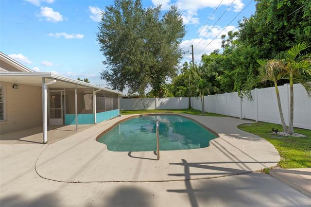 859 OKALOOSA AVENUE, Orlando, FL 32822