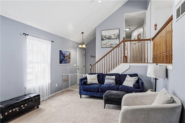 17460 S Agnes Street, Gardner, KS 66030