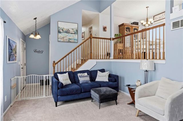 17460 S Agnes Street, Gardner, KS 66030