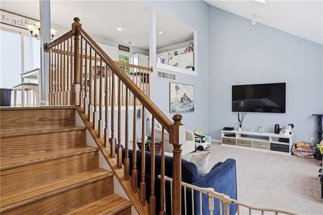 17460 S Agnes Street, Gardner, KS 66030