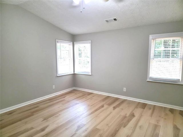 3382 Tia Trace NW, Kennesaw, GA 30152