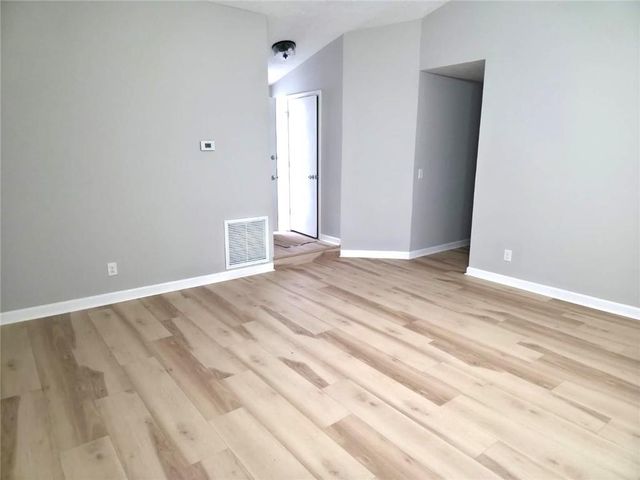 3382 Tia Trace NW, Kennesaw, GA 30152