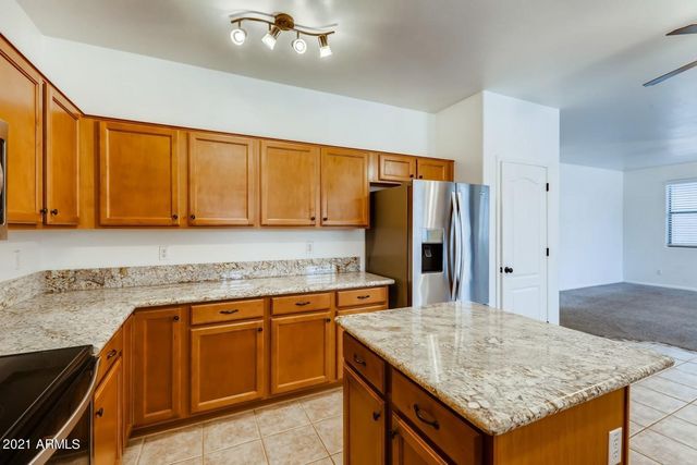 17259 W Smokey Drive, Surprise, AZ 85388