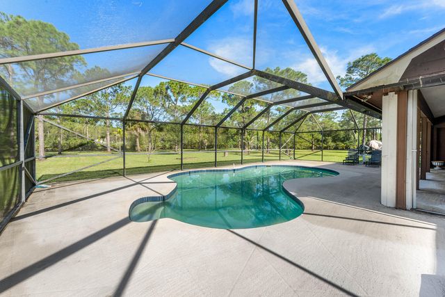 14087 COCOA PLUM Road, West Palm Beach, FL 33418
