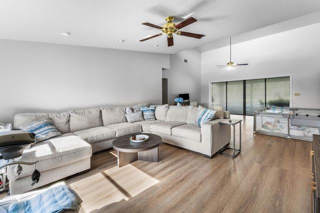 14087 COCOA PLUM Road, West Palm Beach, FL 33418