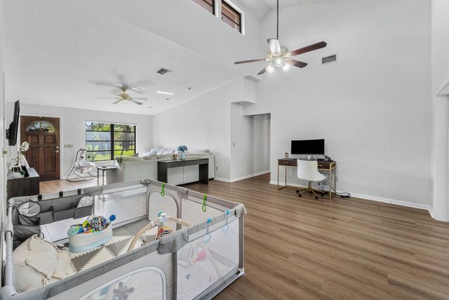 14087 COCOA PLUM Road, West Palm Beach, FL 33418