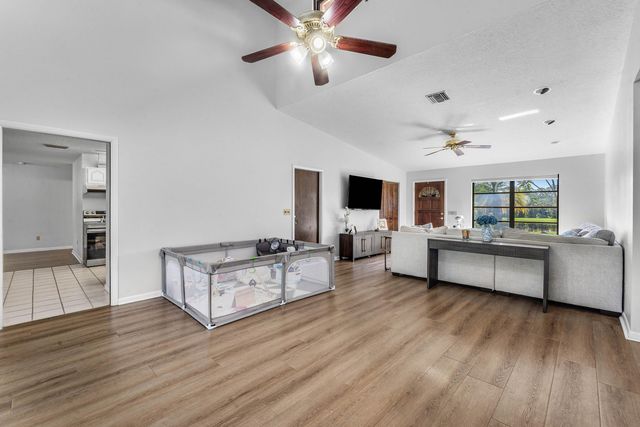 14087 COCOA PLUM Road, West Palm Beach, FL 33418